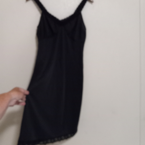 Cabernet 36 Full Black Lace Trimmed Slip - Picture 7 of 11